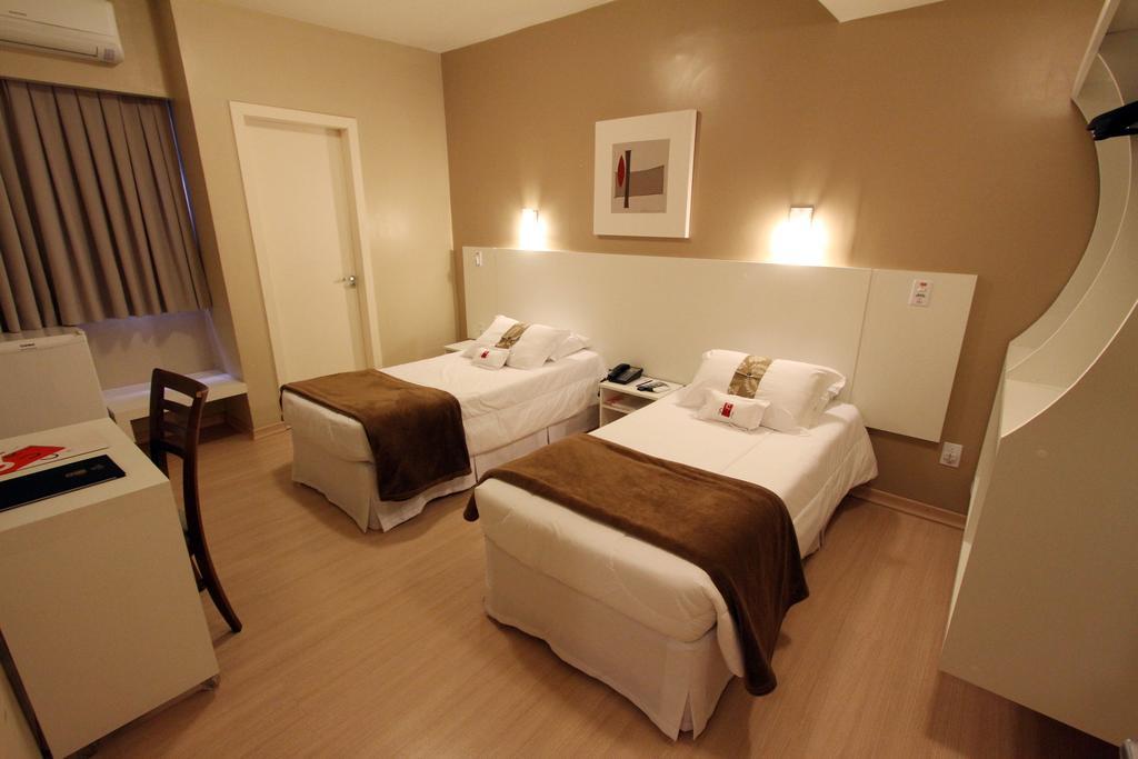 Hotel Curi Executive Pelotas Room photo
