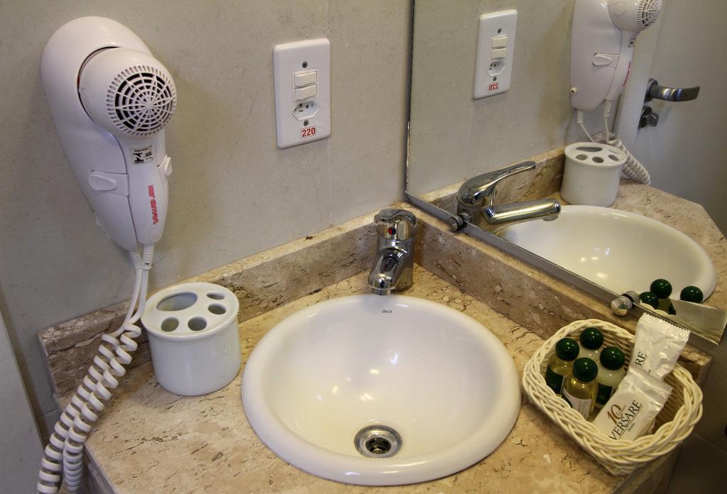 Hotel Curi Executive Pelotas Room photo